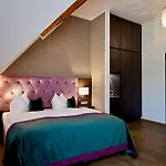Gut Am Otel